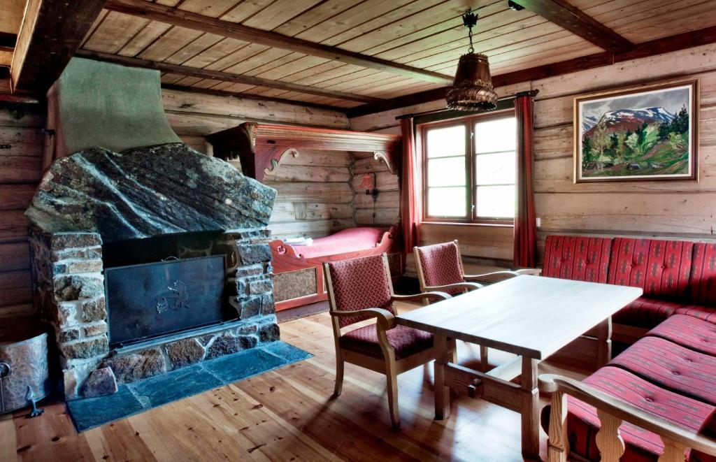 Elveseter Hotell Boverdalen Bagian luar foto